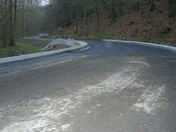 Straßenbauarbeiten Almersbach nach Oberwambach